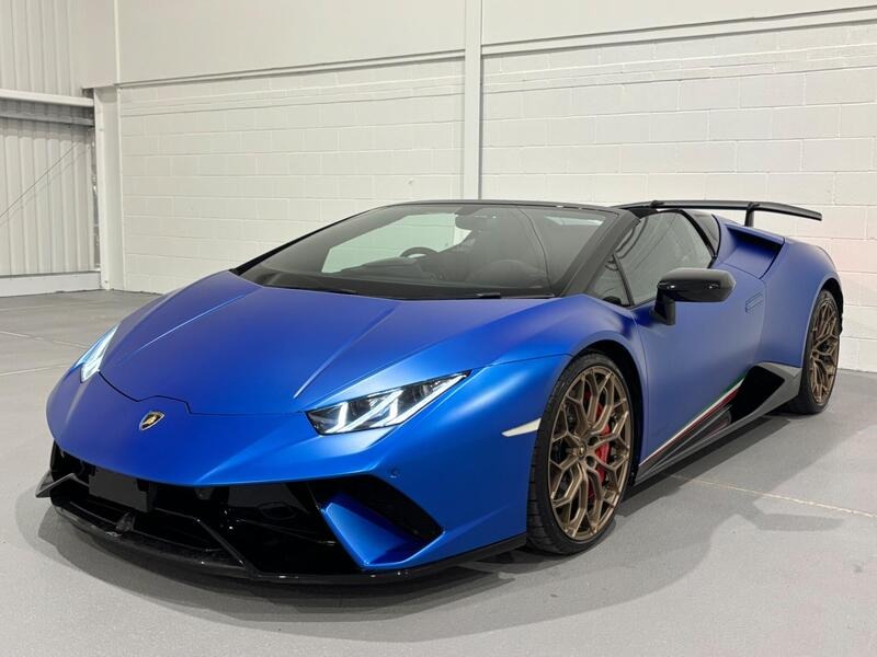 
								Lamborghini Huracan full									