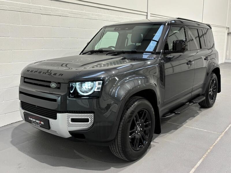 
								Land Rover Defender 110 2025 full									