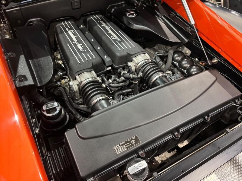 
								Lamborghini Gallardo full									