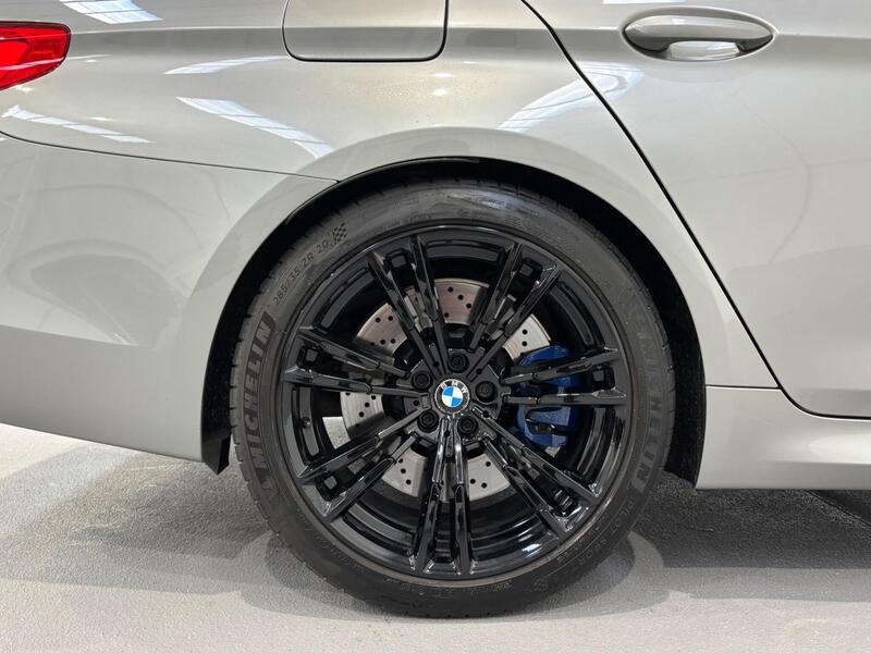 
								BMW M5 (2019) full									