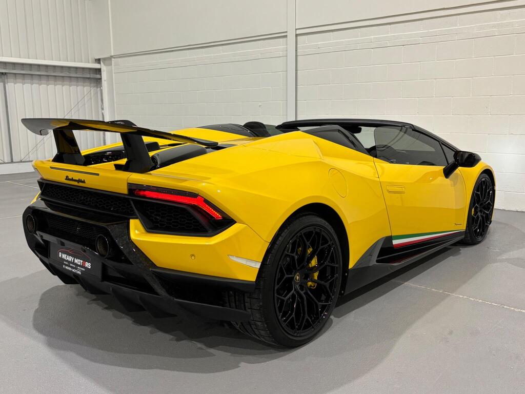 
								Lamborghini Huracan full									