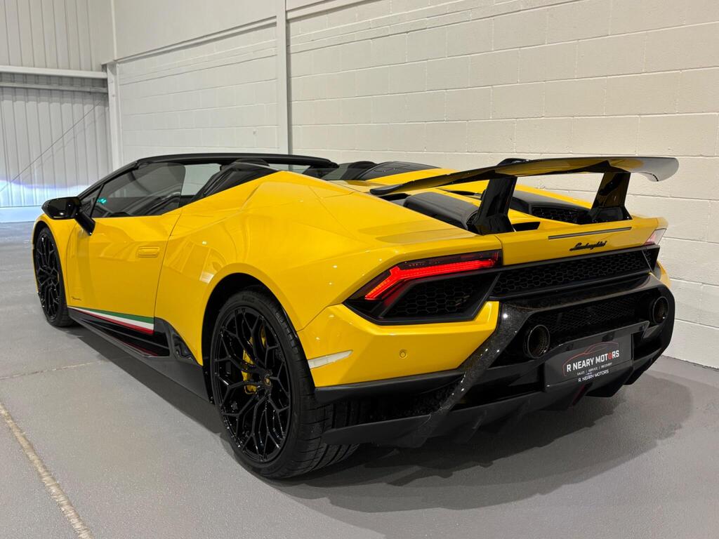 
								Lamborghini Huracan full									